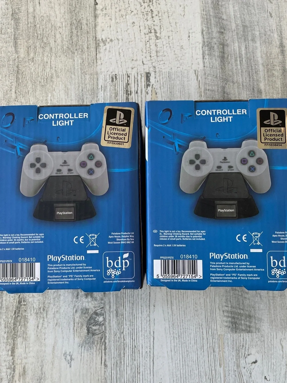 2 Sony PlayStation Controller Lights Fun Nighlight NWT